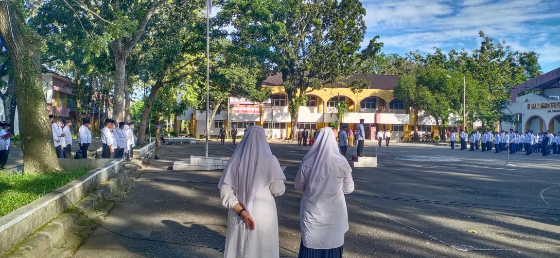 Upacara Peringatan Hari Amal Bakti Kementerian Agama ke-75 di Lingkungan UIN Imam Bonjol Padang